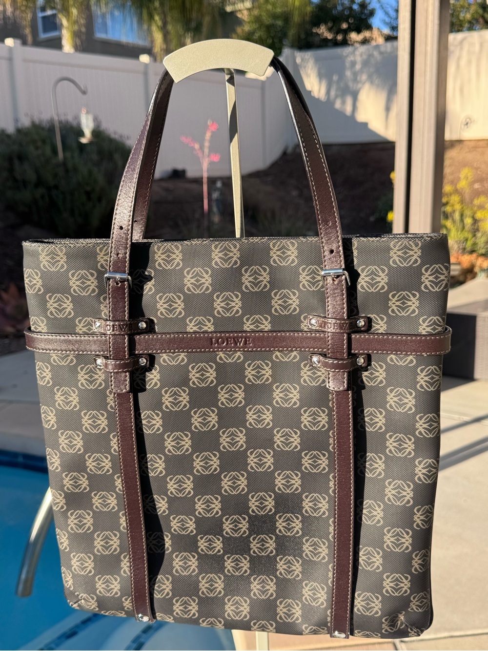 Loewe Vintage tote with authenticity card price tag JW Anderson era